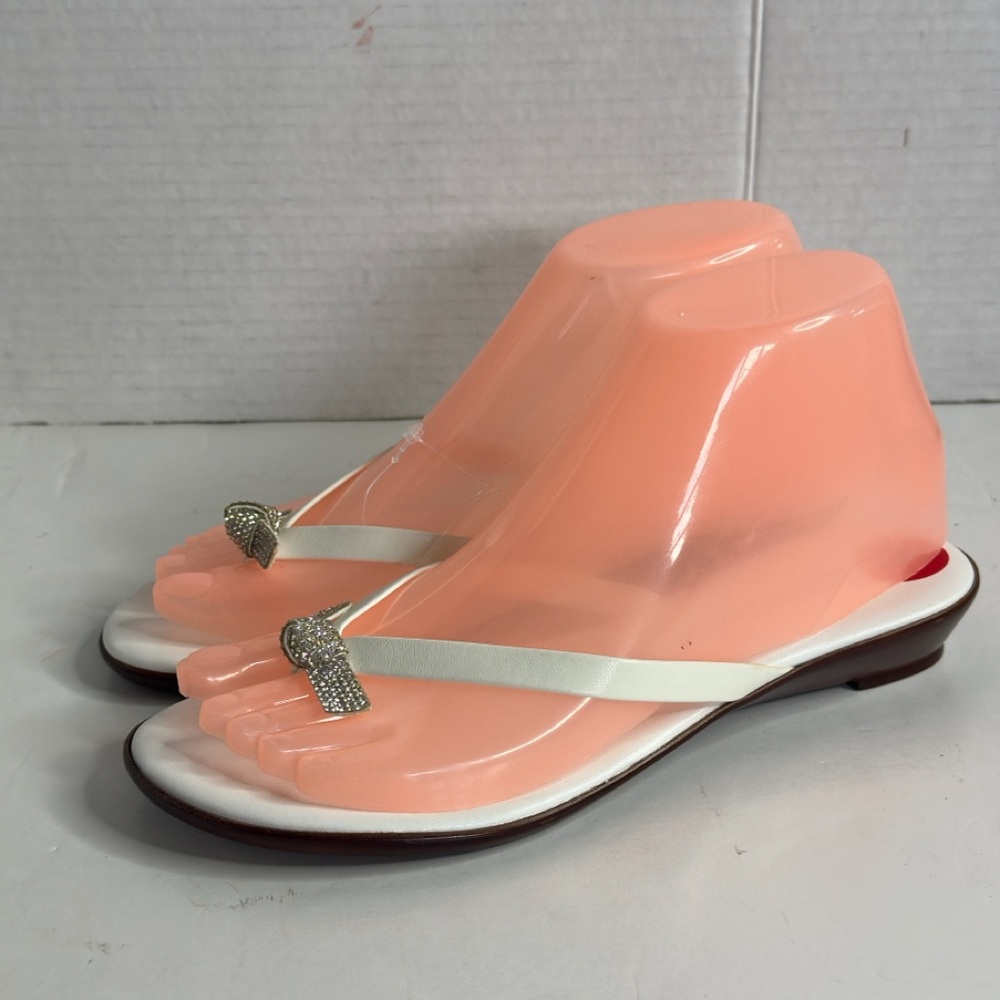 Toscanella Women’s White/Silver Accents Bow tie Rhinestone Strap Sandals in sz 6